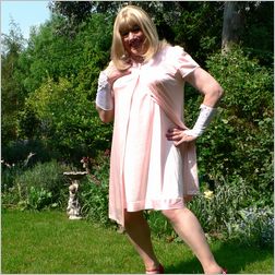 Click to enlarge photo of Miss Denise Hewitt - and visit me on YouTube too! 