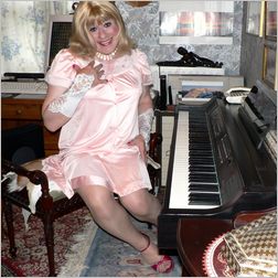 Click to enlarge photo of Miss Denise Hewitt - and visit me on YouTube too! 